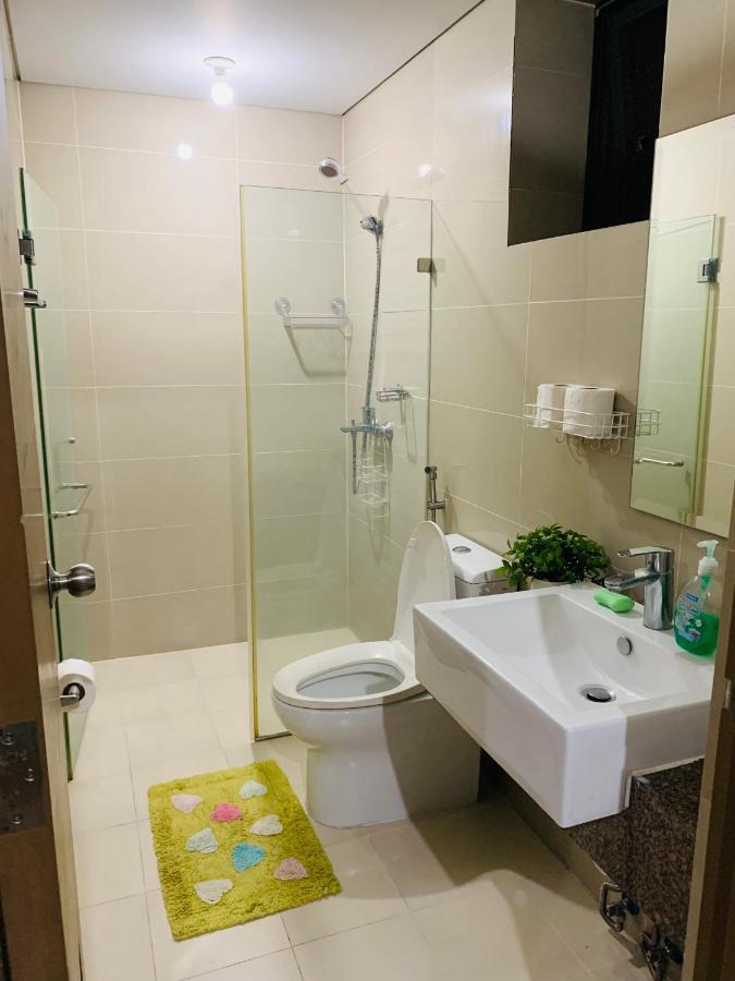 Two Palm Tree Villas Condominium - Studio 8Th Fl With Balcony - Across Terminal 3 Airport Pasay Exterior foto